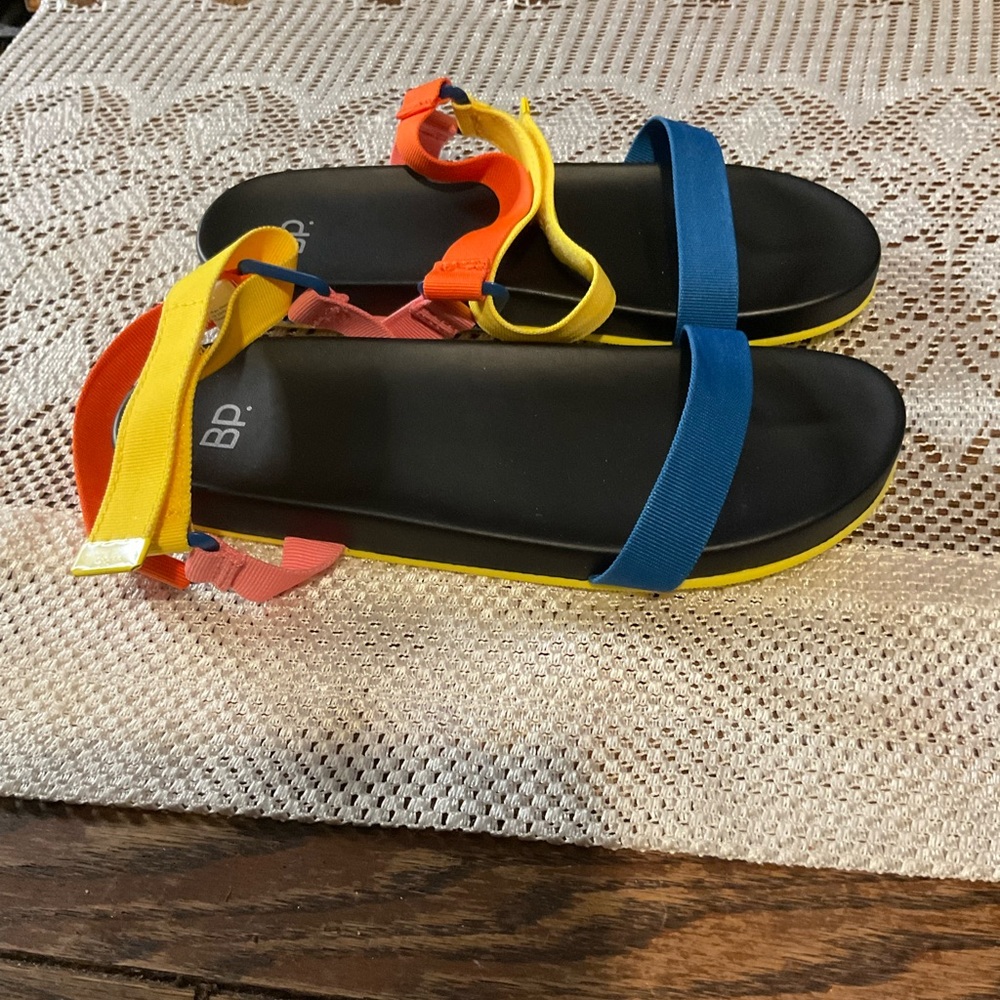 Shoes - Picture 2 of 3